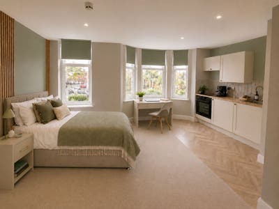 Double Studios and Ensuites - Brand New House/ Hw  Main Photo
