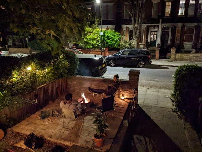Cozy room in shared house with terrace in Hackney Main Photo