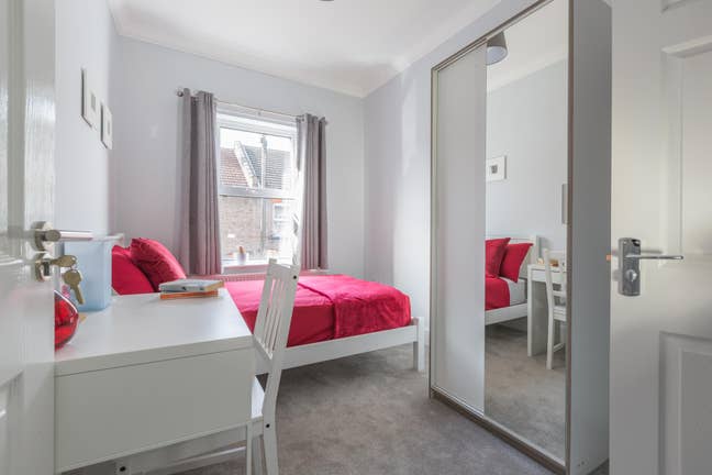 En-Suite  Near University + Capability Green Main Photo