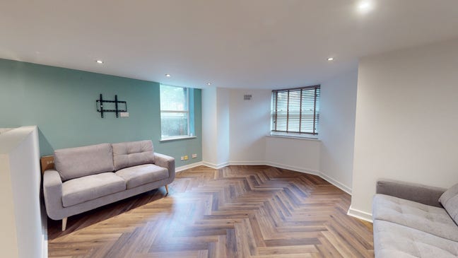 Last Room Available! Don’t Miss Out!  Main Photo