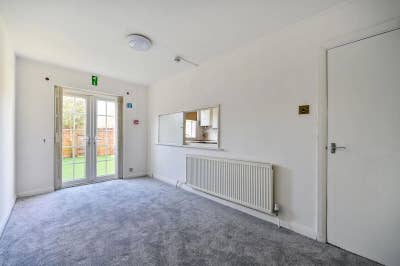 6 Bedrooms House terraced in Blenheim Gardens Main Photo