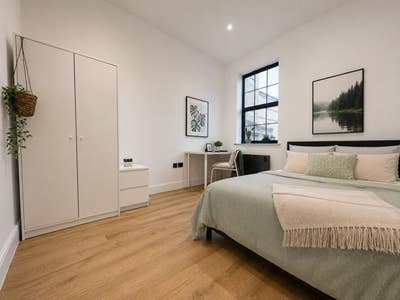 🔥 Two Shoreditch Rooms — &pound;255pw Each! 🔥 Main Photo