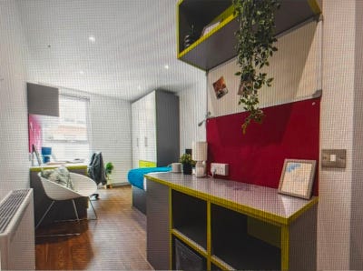Ensuite Room – The Boulevard York | Student Roost Main Photo