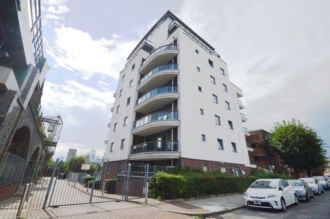2 Double Bedroom Apartment- E1 Main Photo