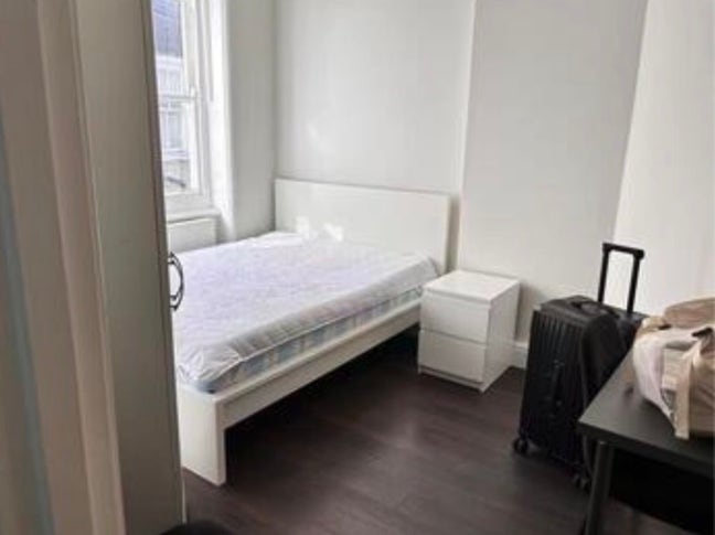 Bright room in the heart of Fitzrovia for sublet Main Photo