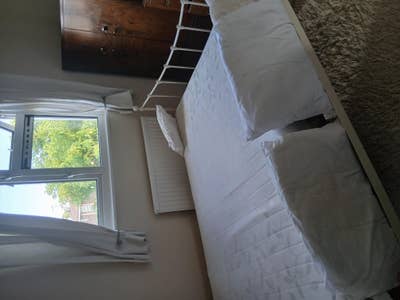 A Double Room Available, All Bills Paid Main Photo