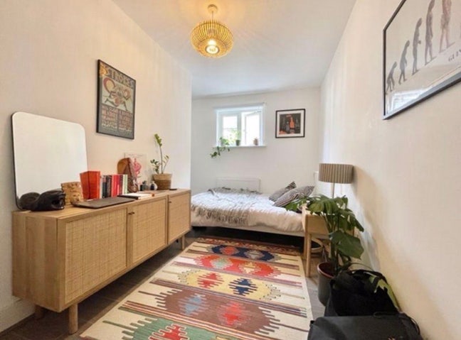 Need one more flatmate to rent this place Main Photo