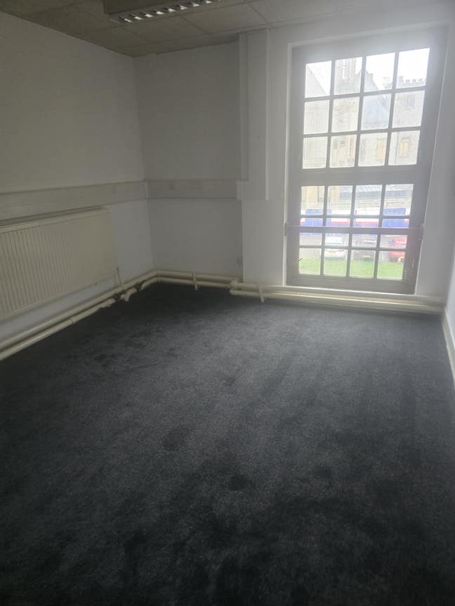 Room Available  Main Photo