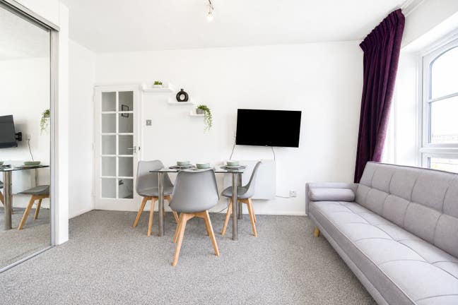⭐Stylish 1-Bed Flat Near Canary Wharf – Bills Inc Main Photo