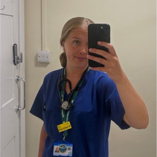 Friendly doctor looking for a house share  Main Photo