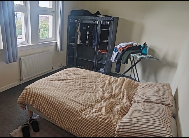 Room in 2 bed  Main Photo