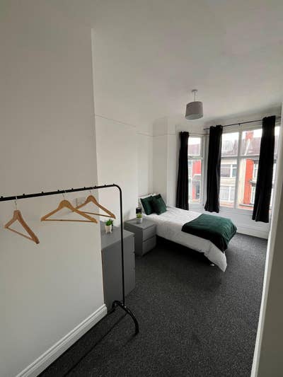 Double Room Furnishe Bills Inc Main Photo