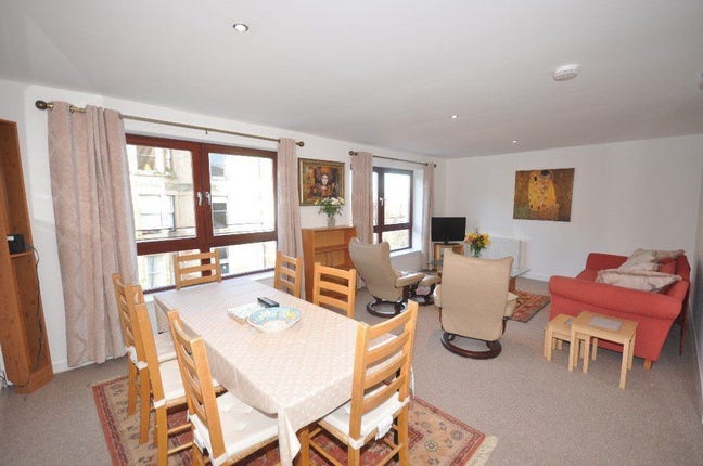 Luxury HMO Rooms To Let | 10 Sanda Street, G20 8PU Main Photo