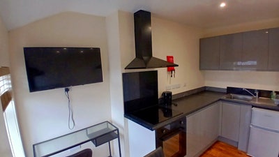 ST6/Tunstall. Studio Inc All BILLS. Parking Main Photo