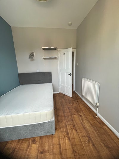 Cosy private room in London Bridge  Main Photo