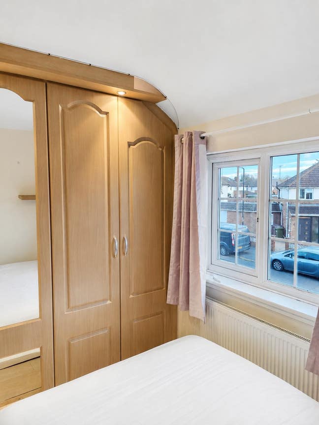 Room for Rent – Ideal for One Person! Main Photo