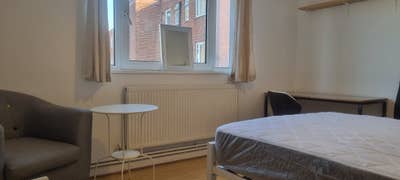Large room for 3 months let Main Photo