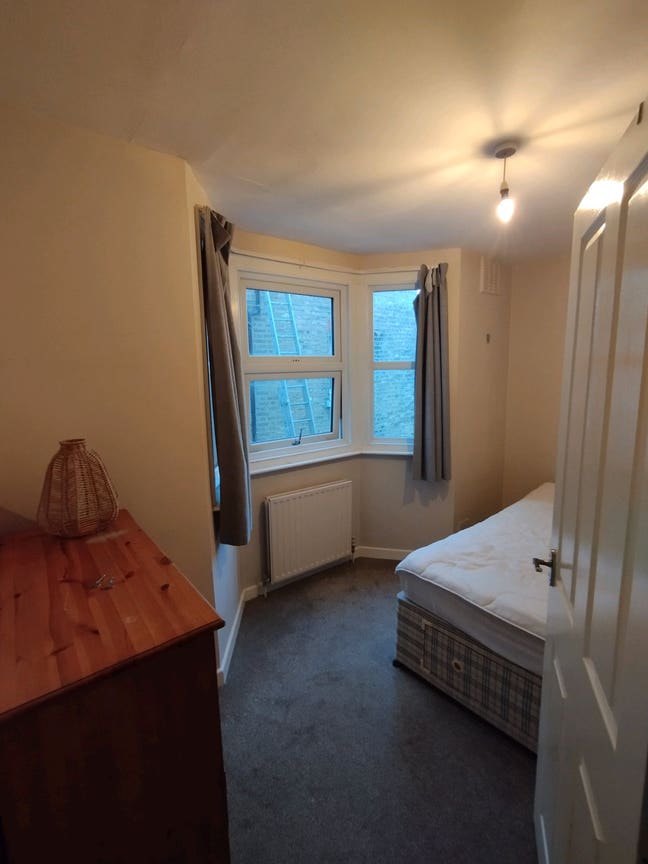 A Double Room in Clapham North Main Photo