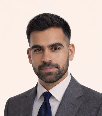 30M Finance Professional Looking for Flatmate 2Bed Main Photo