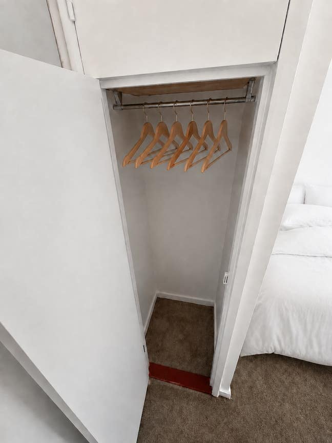 Cosy Furnished single Room in Chelsea Main Photo