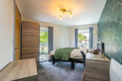 Spacious 5-Bedroom Flat| Nottingham City Centre Main Photo