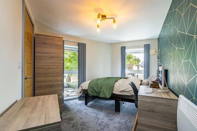 Spacious 5-Bedroom Flat| Nottingham City Centre Main Photo