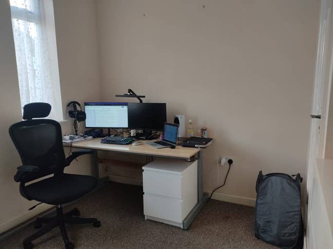 En-Suite Room in a 5-Bed House - Ideal for P.Grads Main Photo