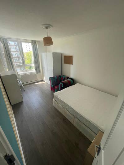 🚀🚀🚀Prime Location! Huge Room 2 secs from Old St Main Photo