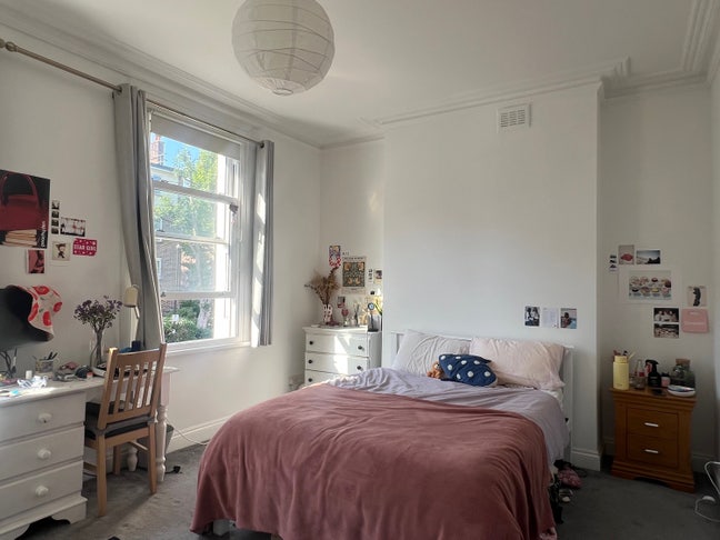 Large double room in Archway from September Main Photo