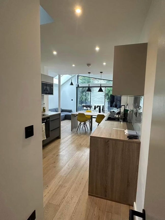 Double room in Hackney, next to Victoria park 🌱 Main Photo