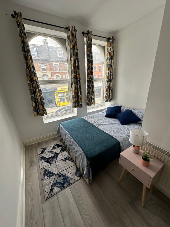 Double Room for Single Use Available Main Photo