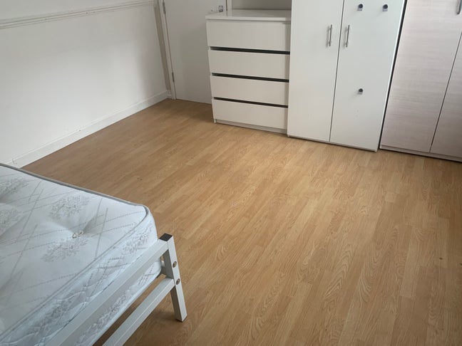 Spacious double room Main Photo