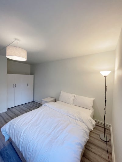 Bright Self-Contained Studio - Surrey Quays Main Photo