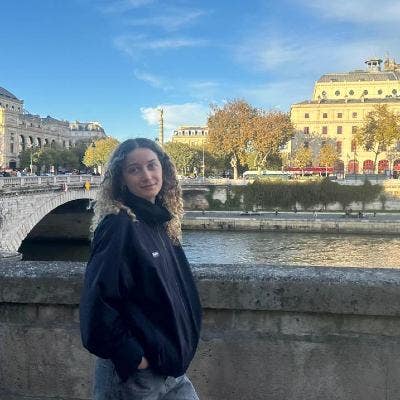 Searching for young flatmates in London! :) Main Photo
