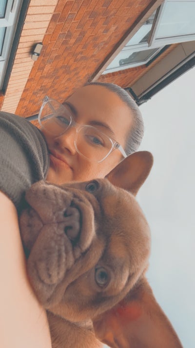 I am a female aged 32. I am looking for a dou... Main Photo