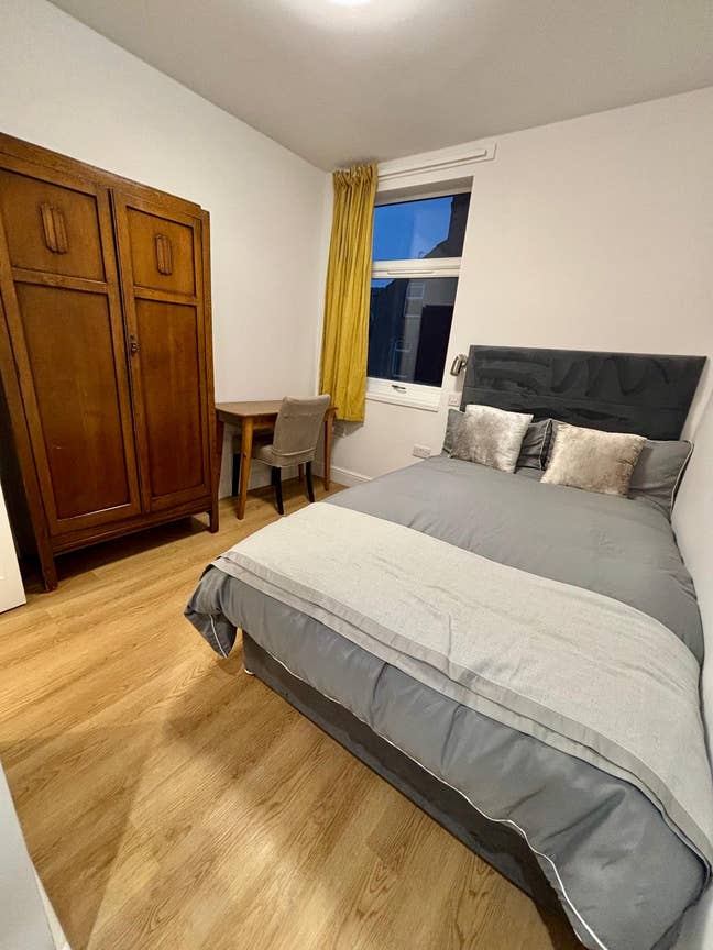 Modern Ensuite Room | Quiet & Private | Bootle L20 Main Photo