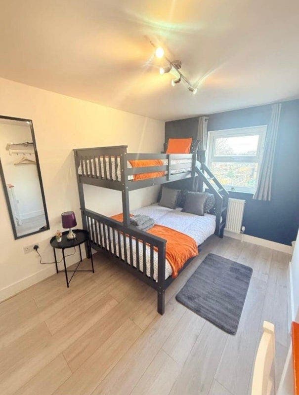 🛏️ ✨ 2 Ensuite Rooms to Let in Tottenham Main Photo