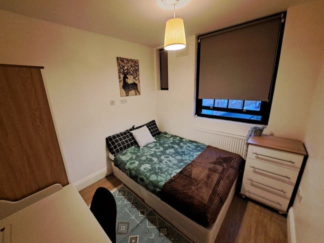 All Saints Cozy room for 800&pound;🍁 Main Photo