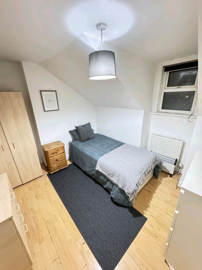 🛏️ Spacious  Single Room to Let in N15  Main Photo