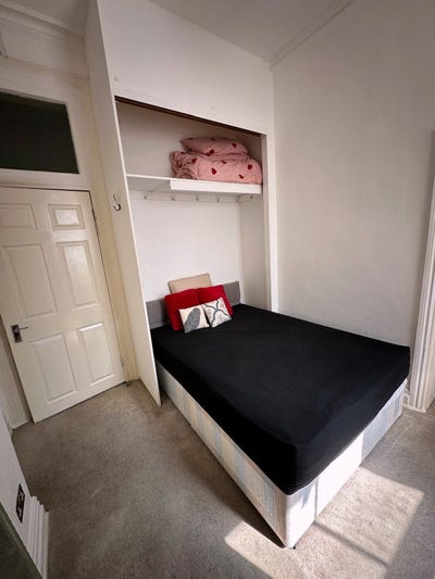 DoubleRoom in a Fantastic Location With Private WC Main Photo