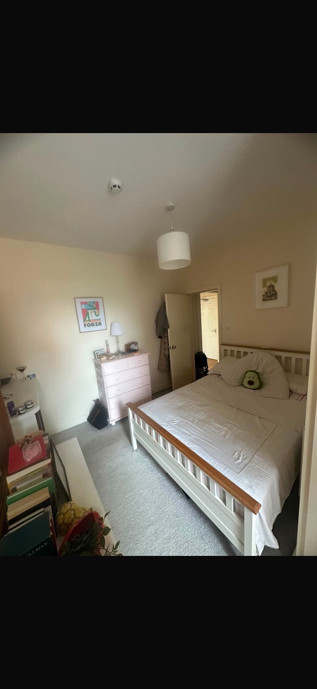 Two rooms available in central Chorlton flat Main Photo