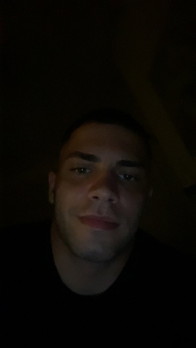 23 year old Male seeks a double room Main Photo