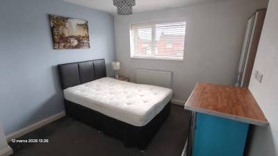 Spacious Room with Ensuite - NN17  Main Photo