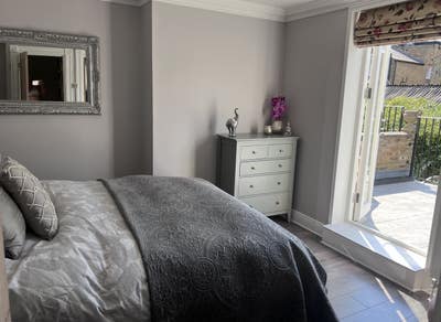 Fabulous en suite dbl room  Mon - Fri Main Photo