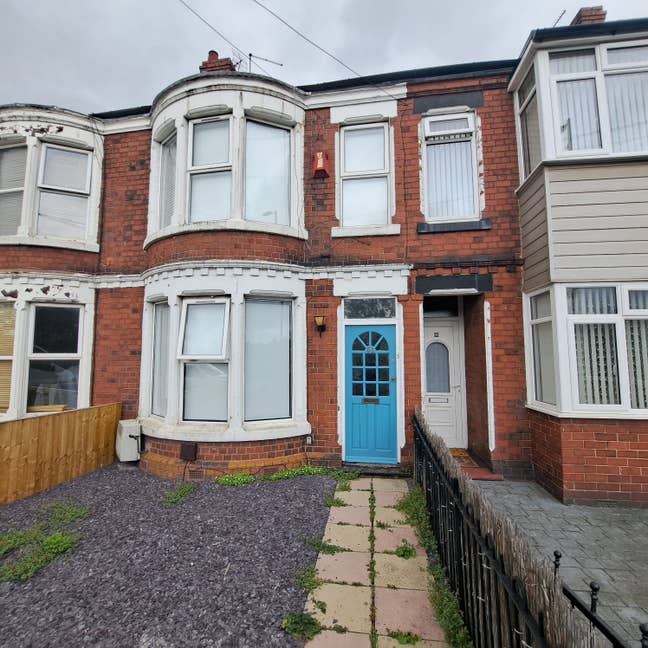 Double Room Available - New Road, Rhosddu Main Photo