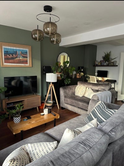 Looking for flatmate for En-suite Bedroom Main Photo