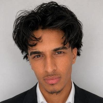 8-Year-Old Degree Apprentice Looking for a Room Main Photo