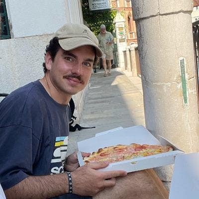 Looking for a room in Berdmonsey area Main Photo