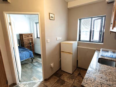 Double Room with Tea Kitchen, City Centre, Hanley Main Photo