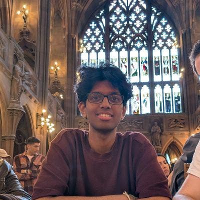 Professional Male seeks a single or double room Main Photo